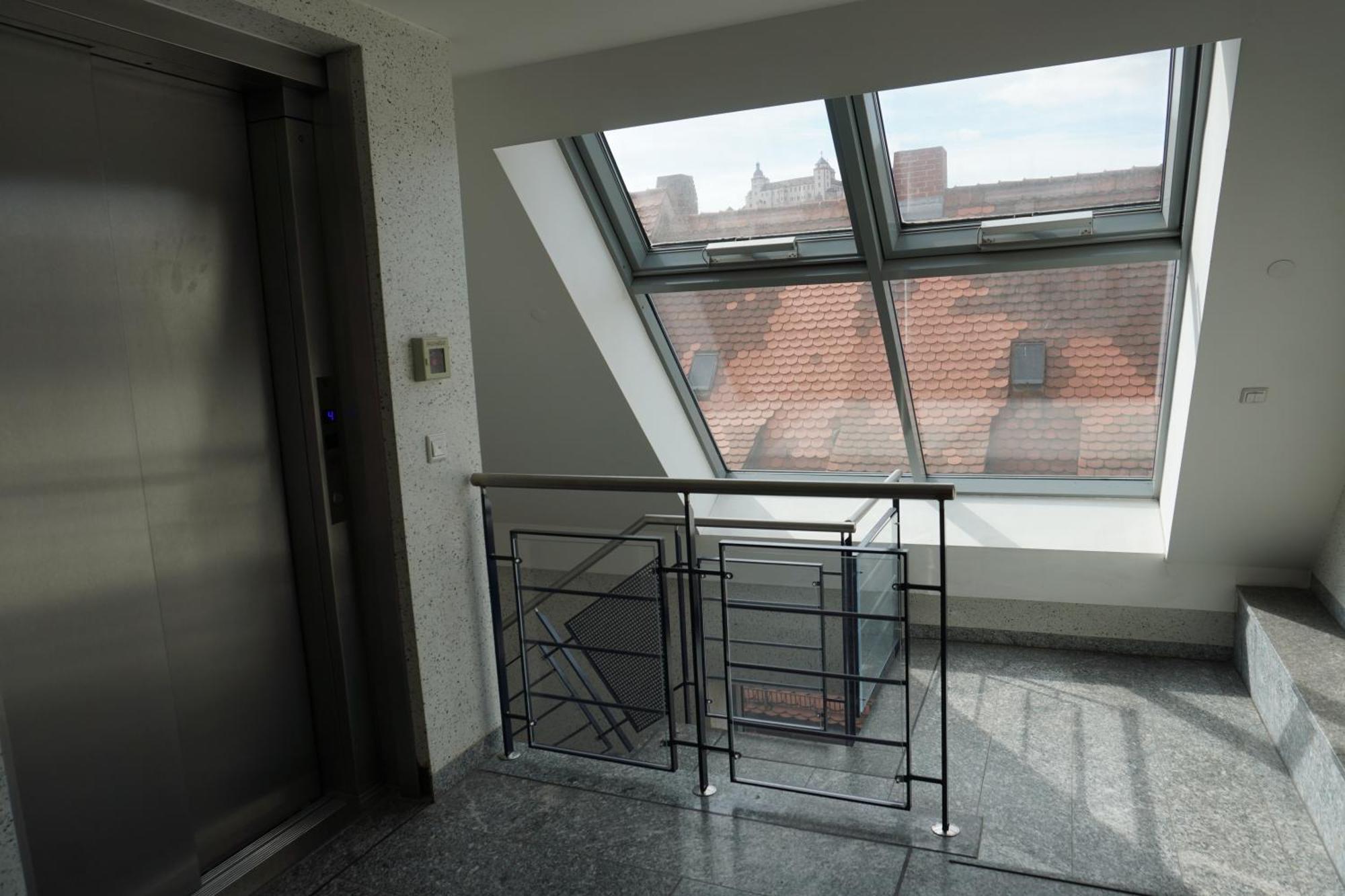 City Apartement Im Herzen Der Stadt Wurzburg Exterior photo